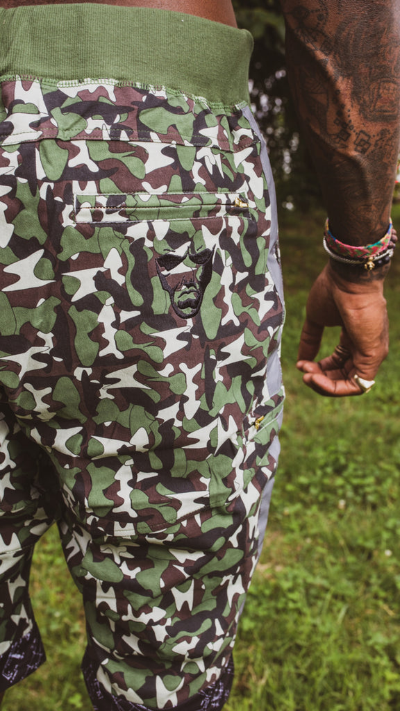 Camo reflective shorts
